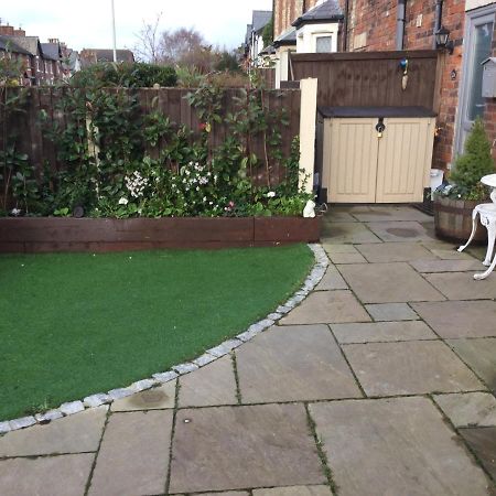Leafy Lytham Central Lovely Ground Floor 1 Bedroom Apartment With Private Garden In Lytham Dog Friendly Lytham St Annes Extérieur photo